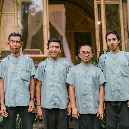 サイドメン Arcada Bali Bamboo Houseヴィラ エクステリア 写真