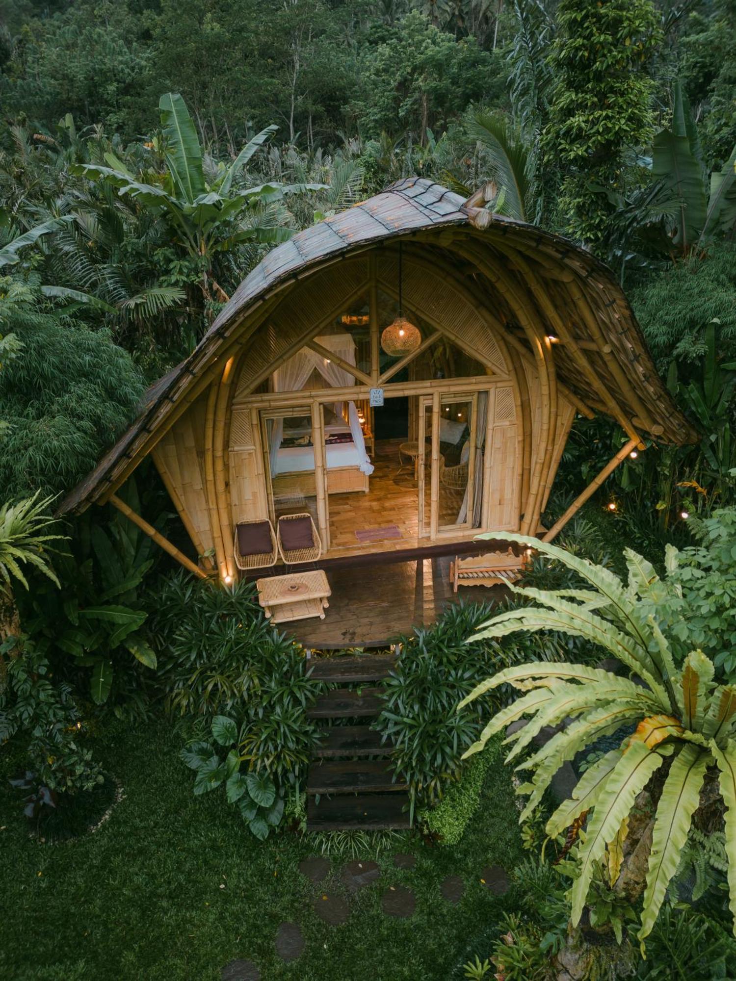 サイドメン Arcada Bali Bamboo Houseヴィラ エクステリア 写真