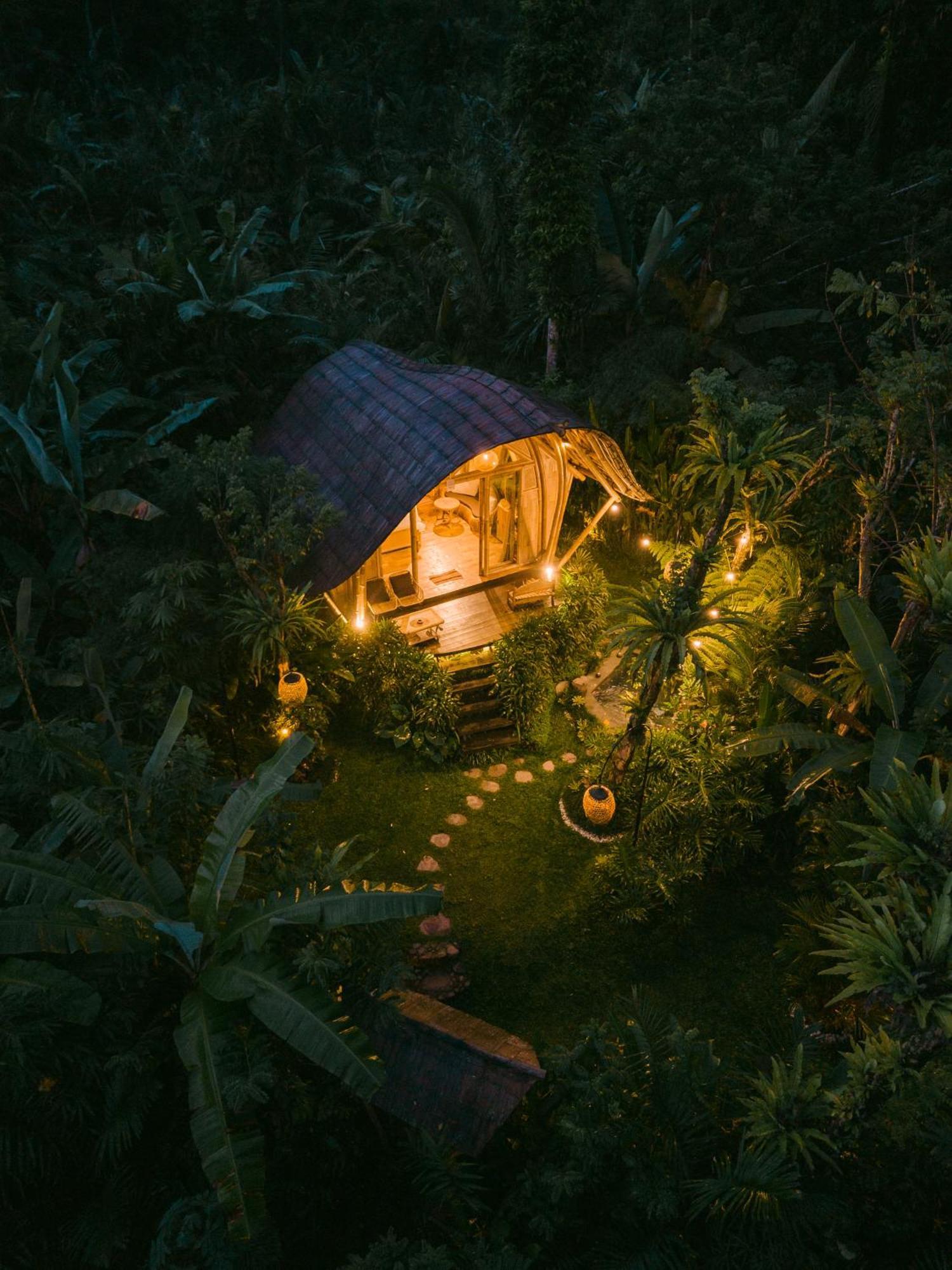 サイドメン Arcada Bali Bamboo Houseヴィラ エクステリア 写真