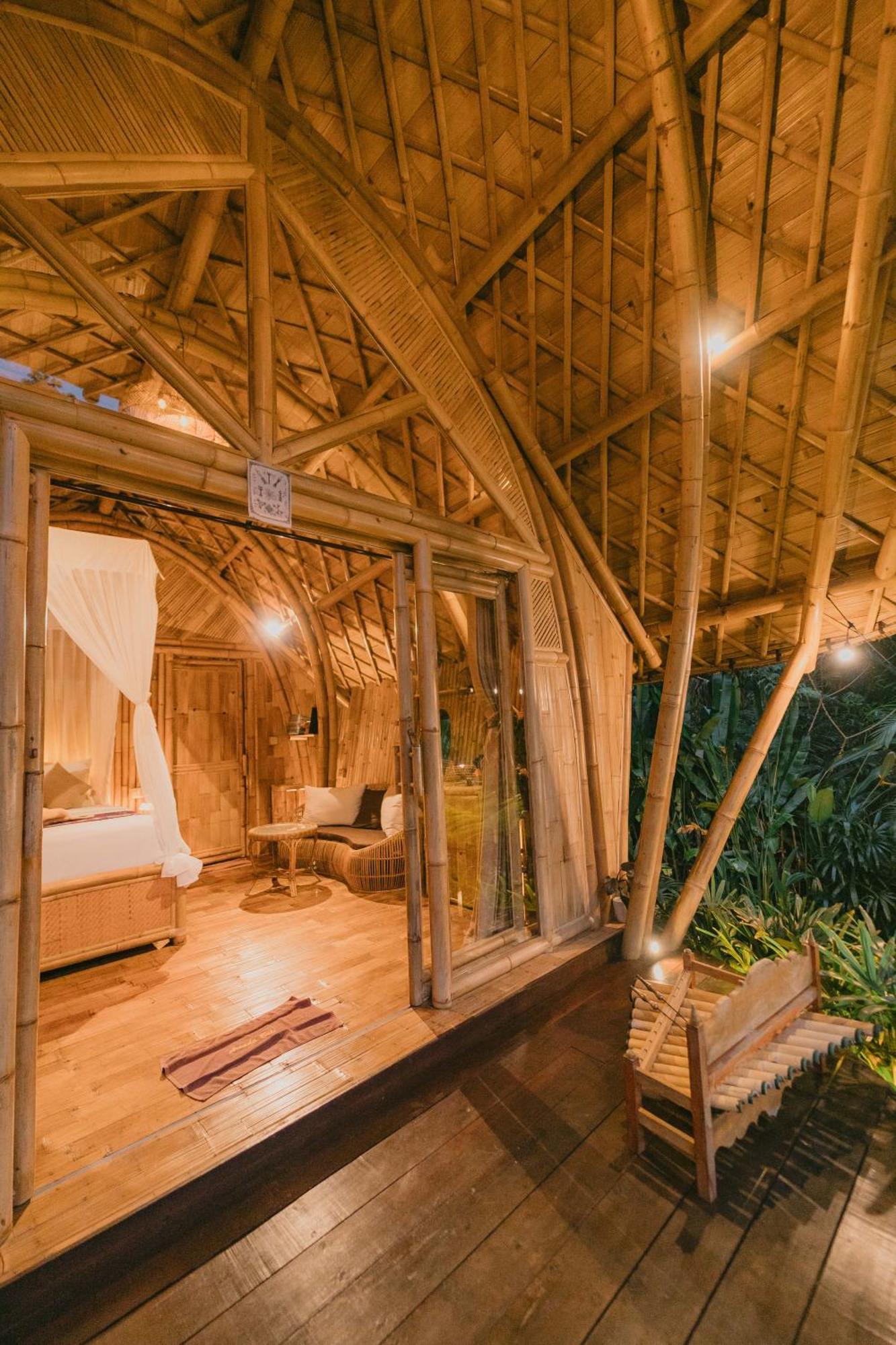 サイドメン Arcada Bali Bamboo Houseヴィラ エクステリア 写真