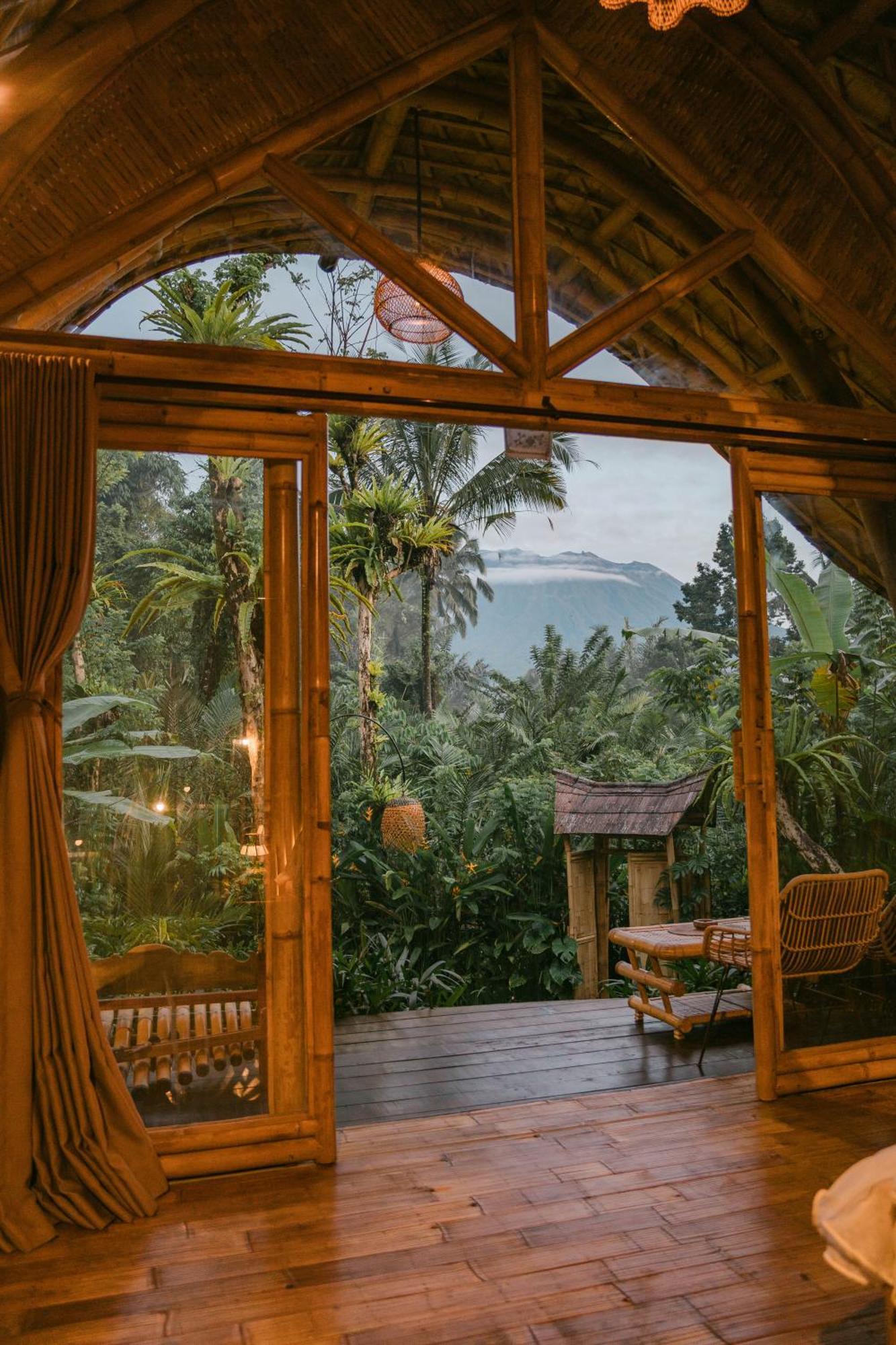 サイドメン Arcada Bali Bamboo Houseヴィラ エクステリア 写真