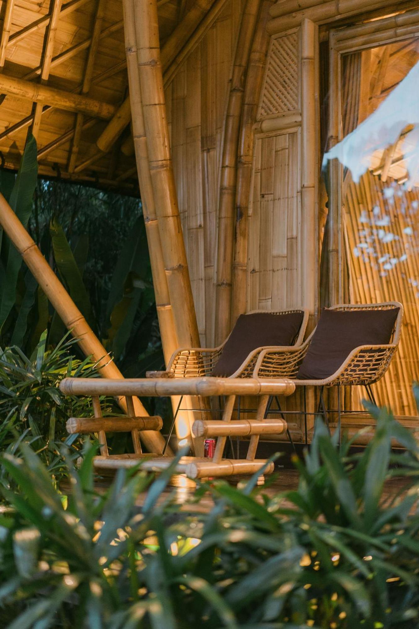 サイドメン Arcada Bali Bamboo Houseヴィラ エクステリア 写真