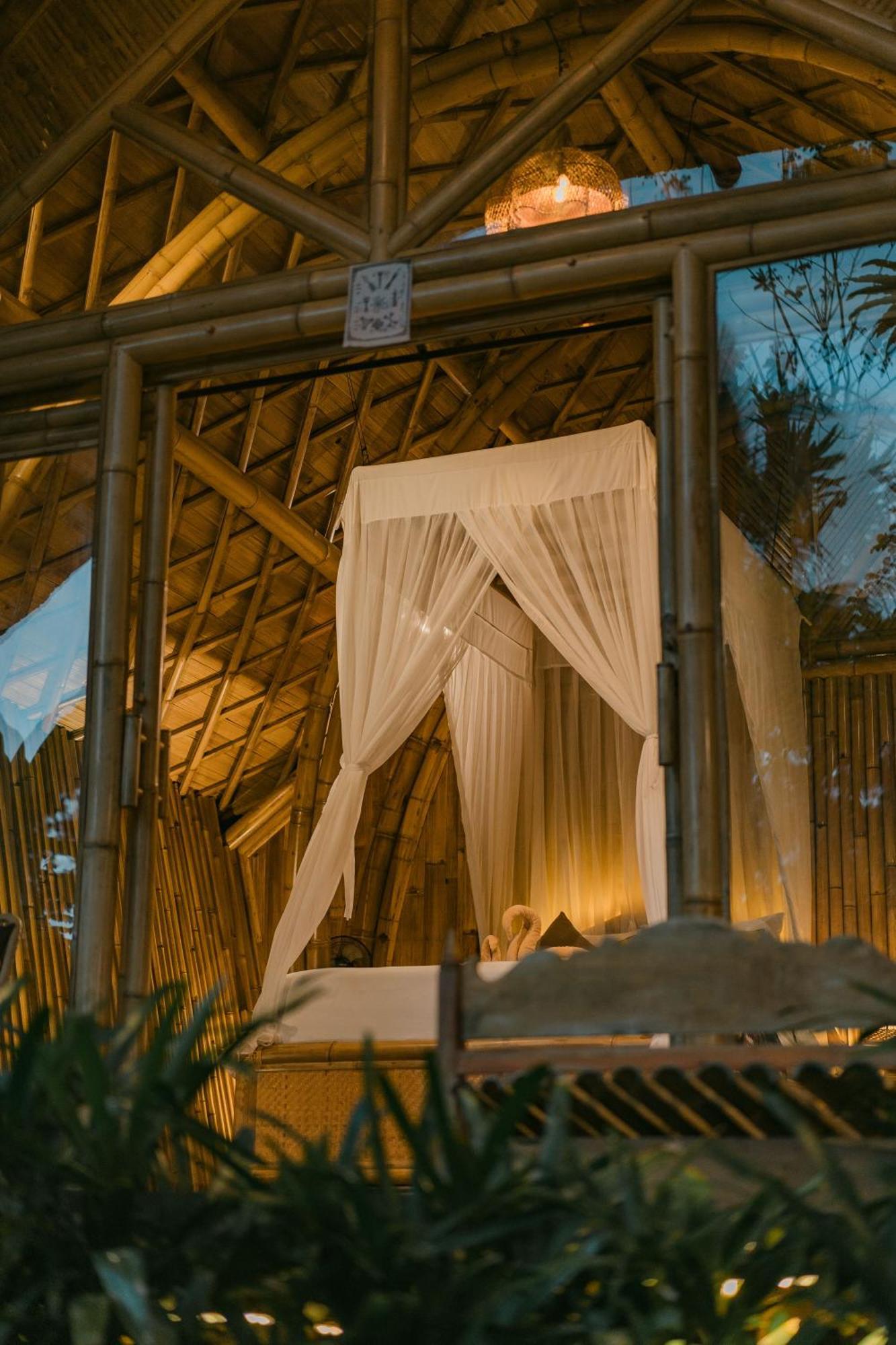 サイドメン Arcada Bali Bamboo Houseヴィラ エクステリア 写真